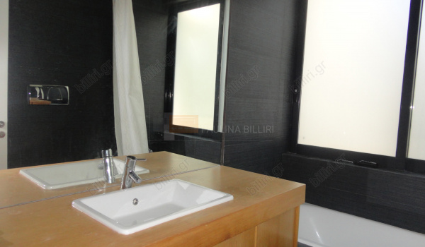Mπάνιο - Bathroom