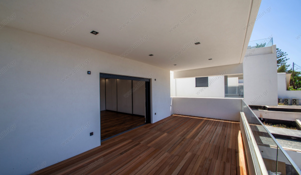 71_berooms_floor_balcony_of_room_a