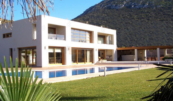 Εξωτερική όψη - Outdoor view